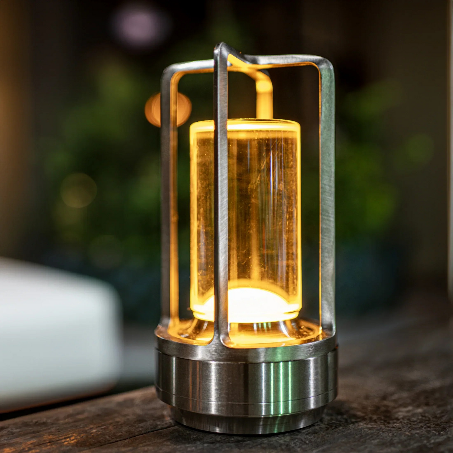 Candlelight Lamp – Portable Luxury LED for Home & Dining