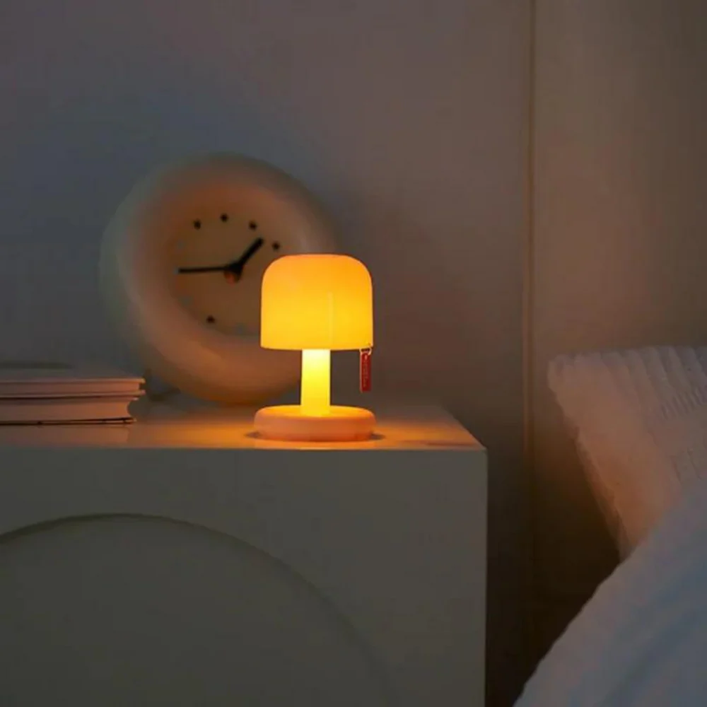 Mini Cute Mushroom Lamp – Compact USB Mood Light